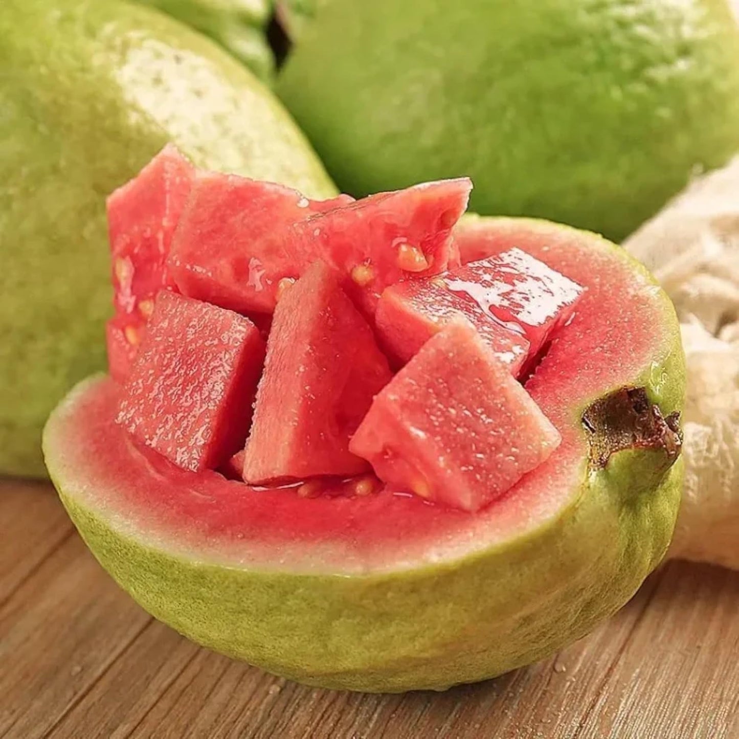 100Pcs Pink Guava Seeds for Planting Tropical Fruit Tree Seeds for Home Garden and Containers